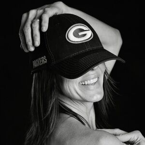 Meet your Posher, Traci